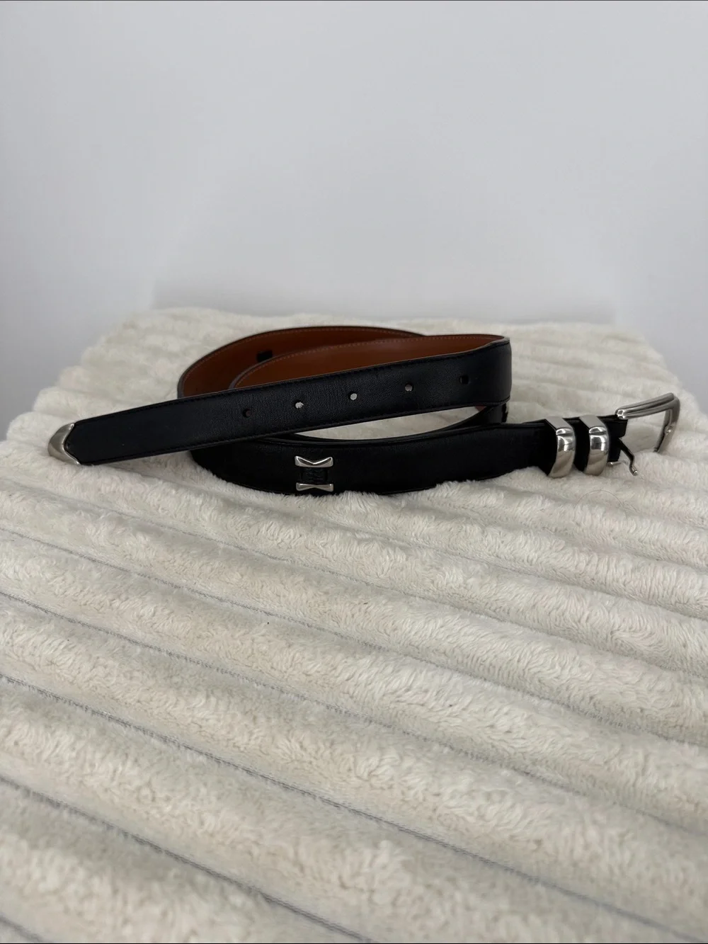 Johnston & Murphy Men’s Black Leather Belt Sz 44